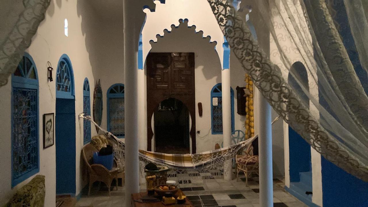 Riad Mama Aicha 艾西拉 外观 照片